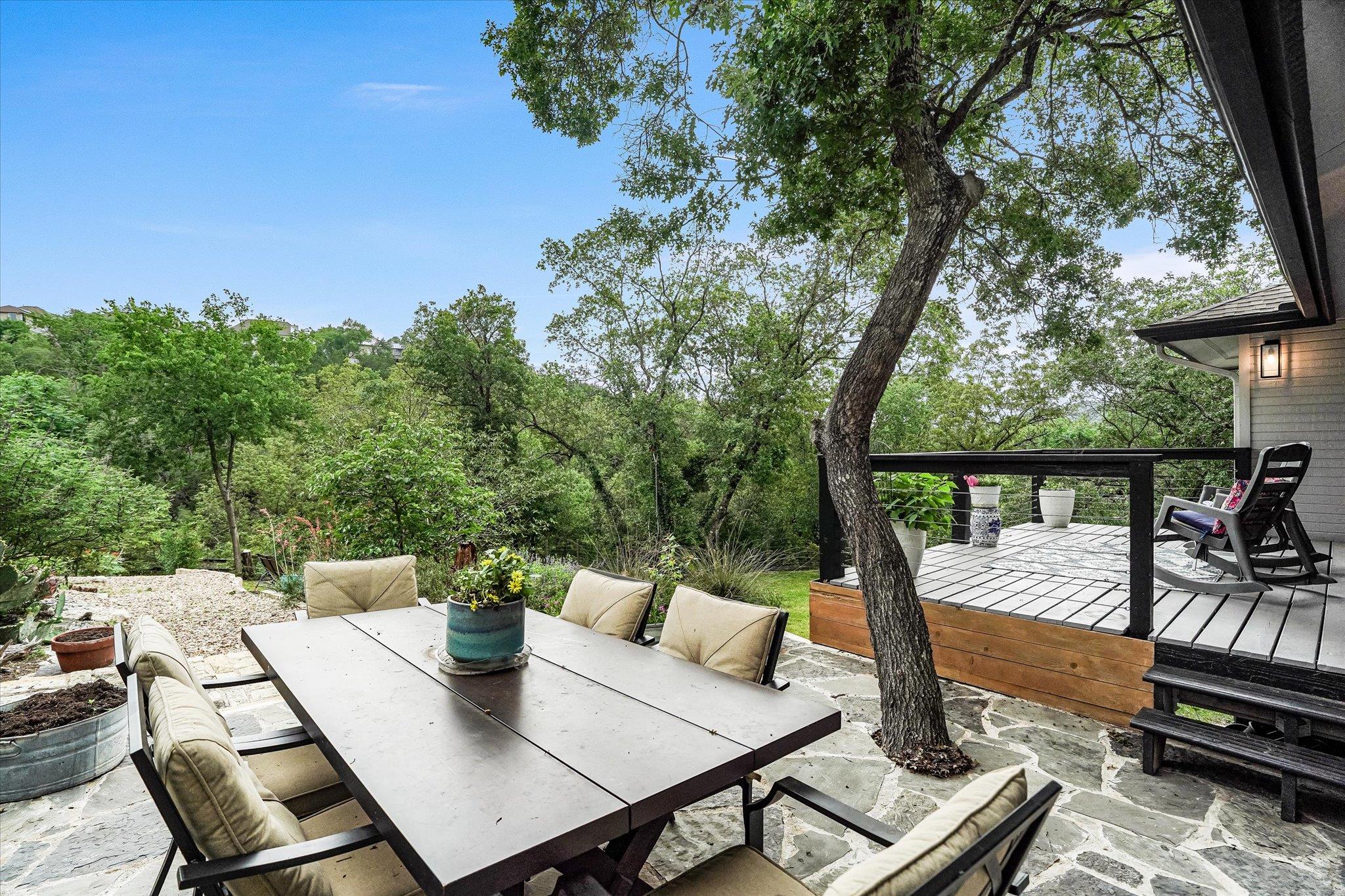 6327 Pathfinder Dr, Austin, TX 78759