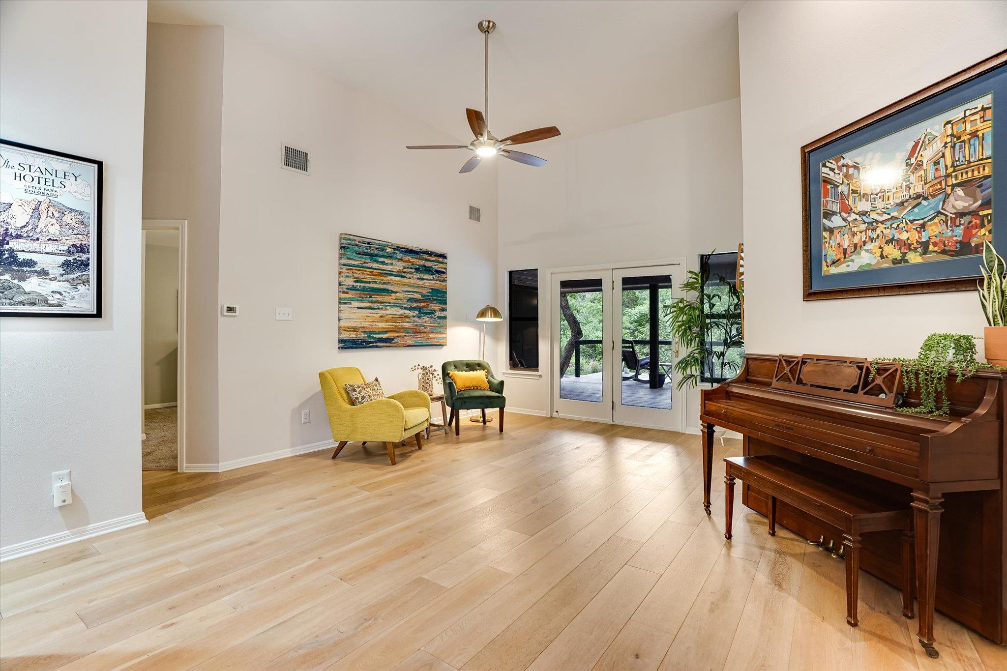 6327 Pathfinder Dr, Austin, TX 78759