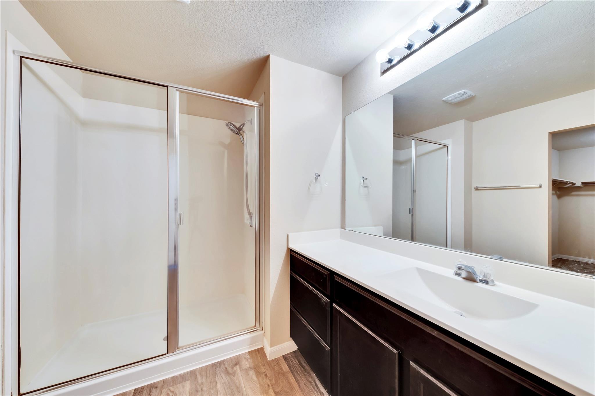 5913 Diamondleaf Bnd, Austin, TX 78724