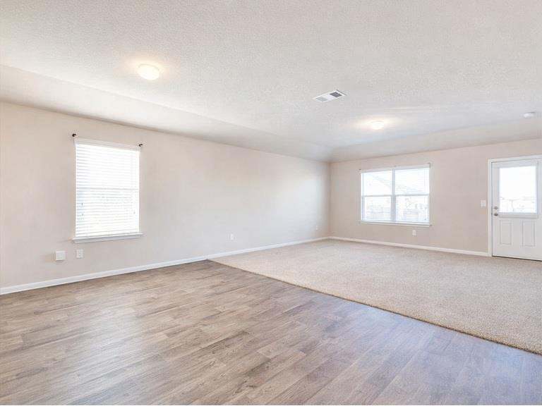 5913 Diamondleaf Bnd, Austin, TX 78724