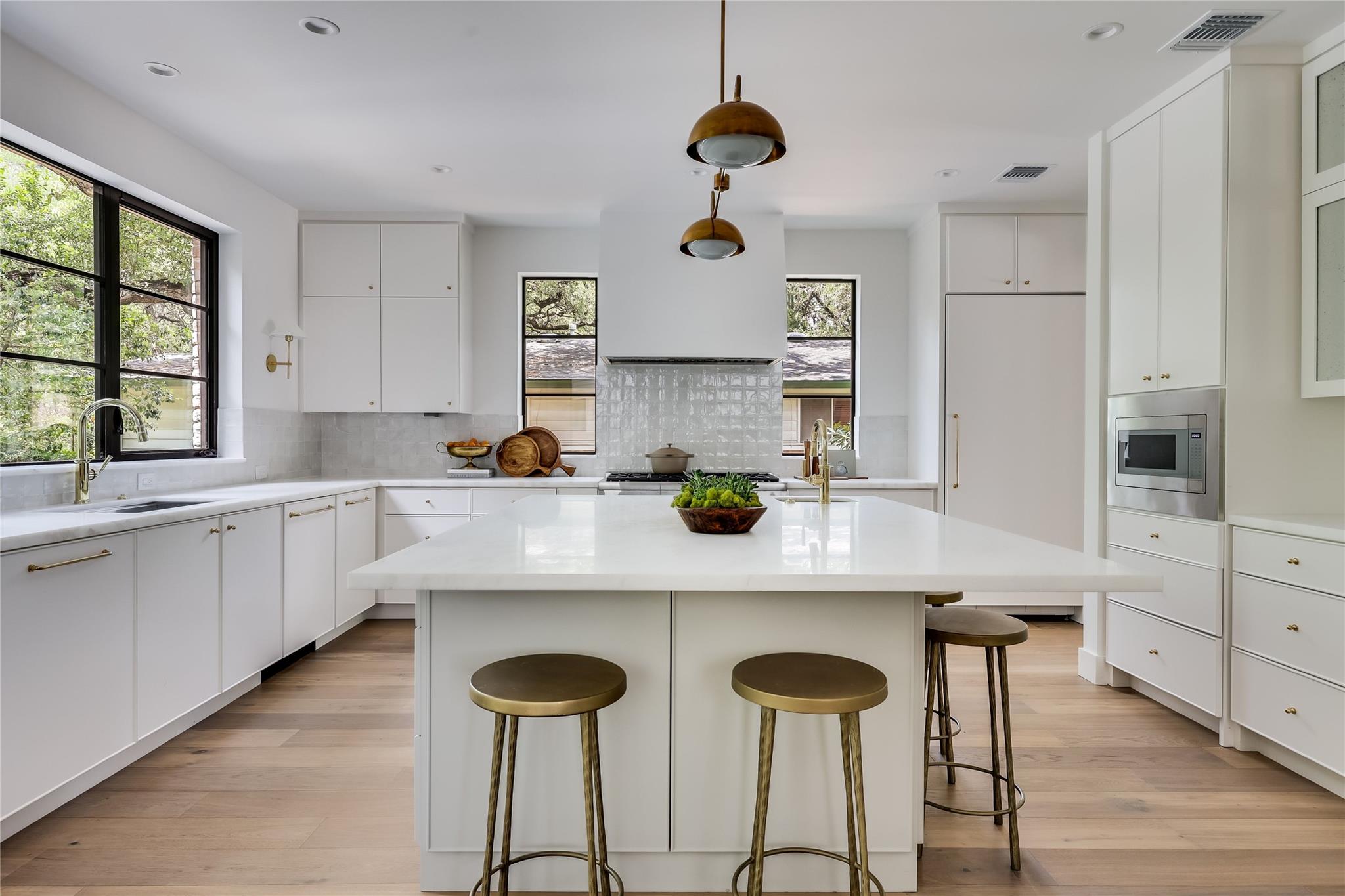 1120 Bluebonnet Ln, Austin, TX 78704