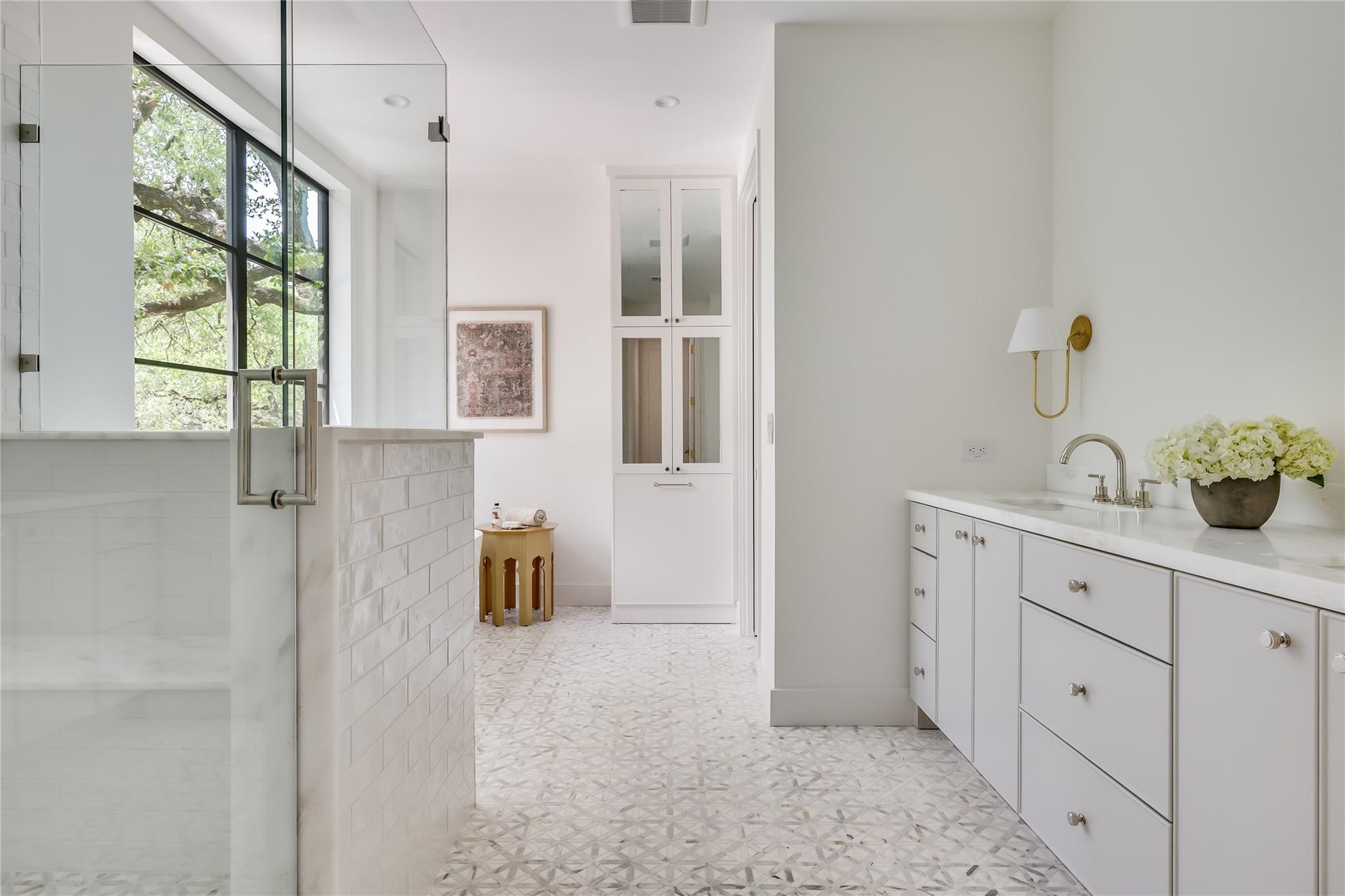1120 Bluebonnet Ln, Austin, TX 78704