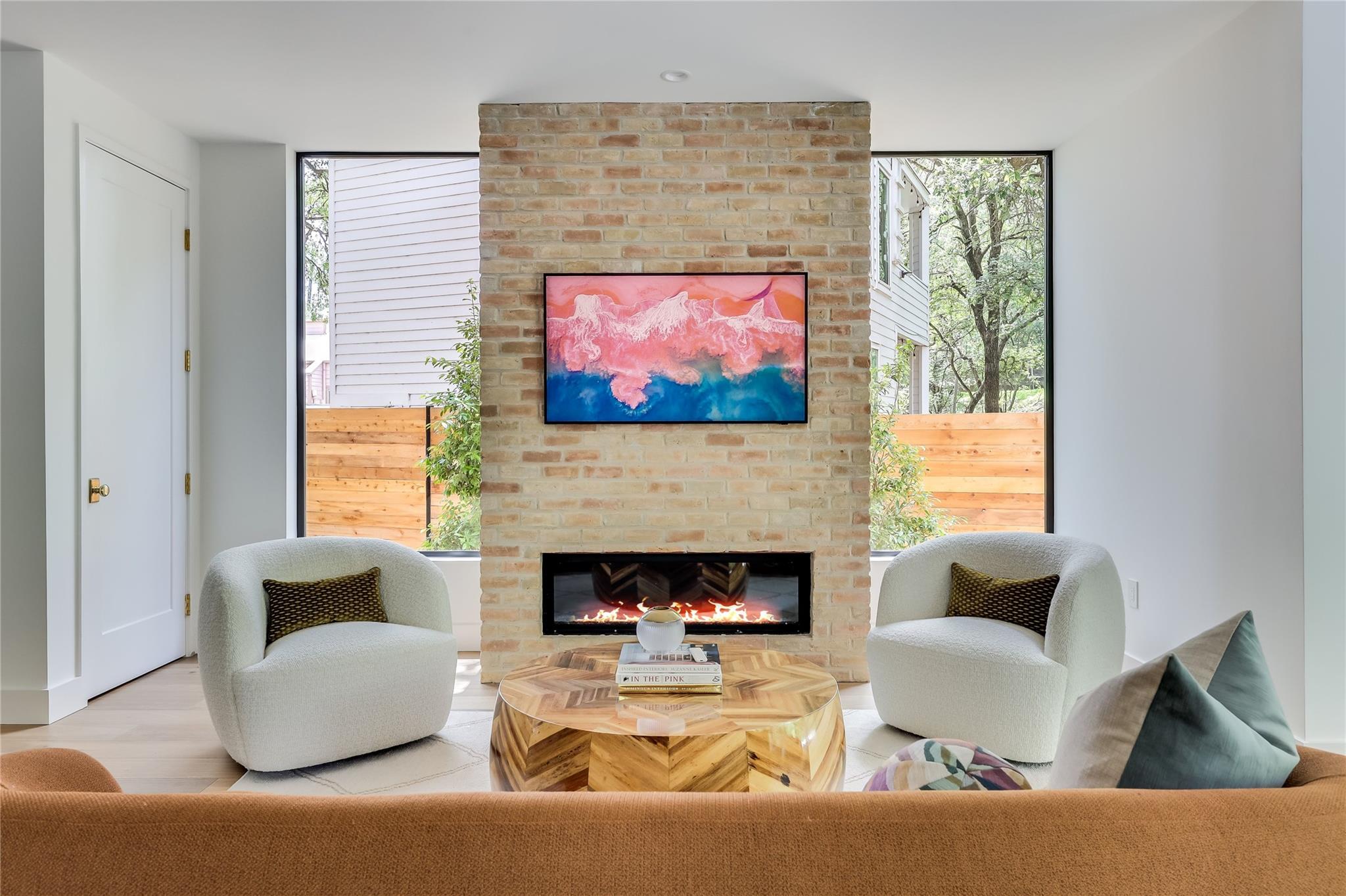 1120 Bluebonnet Ln, Austin, TX 78704