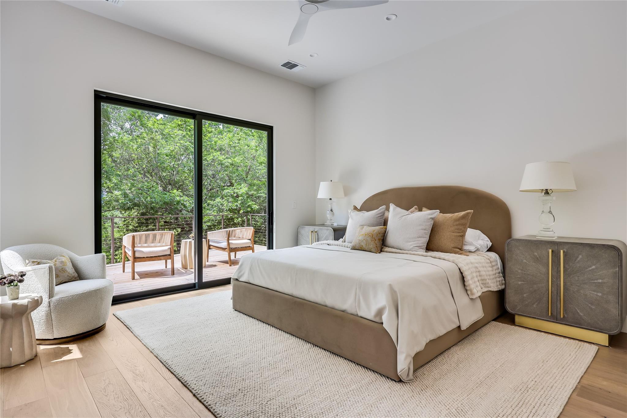 1120 Bluebonnet Ln, Austin, TX 78704