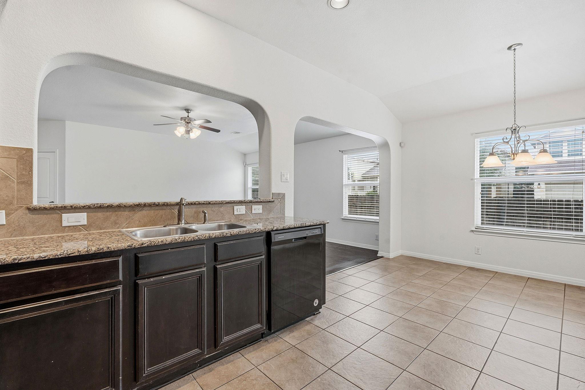 8541 Inca Dove Dr, Austin, TX 78729