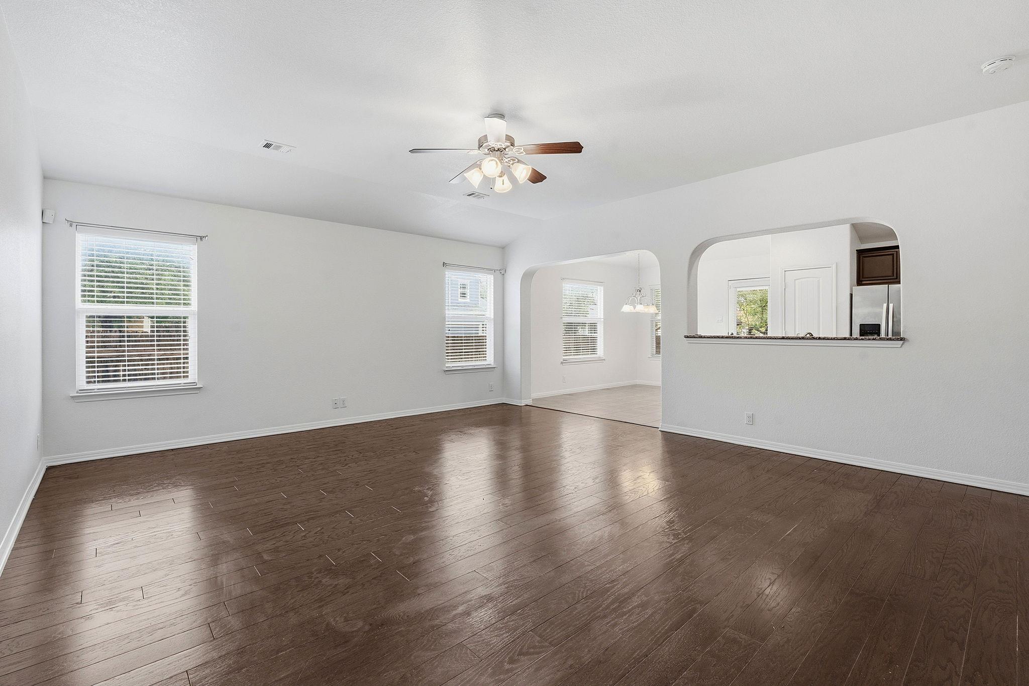 8541 Inca Dove Dr, Austin, TX 78729