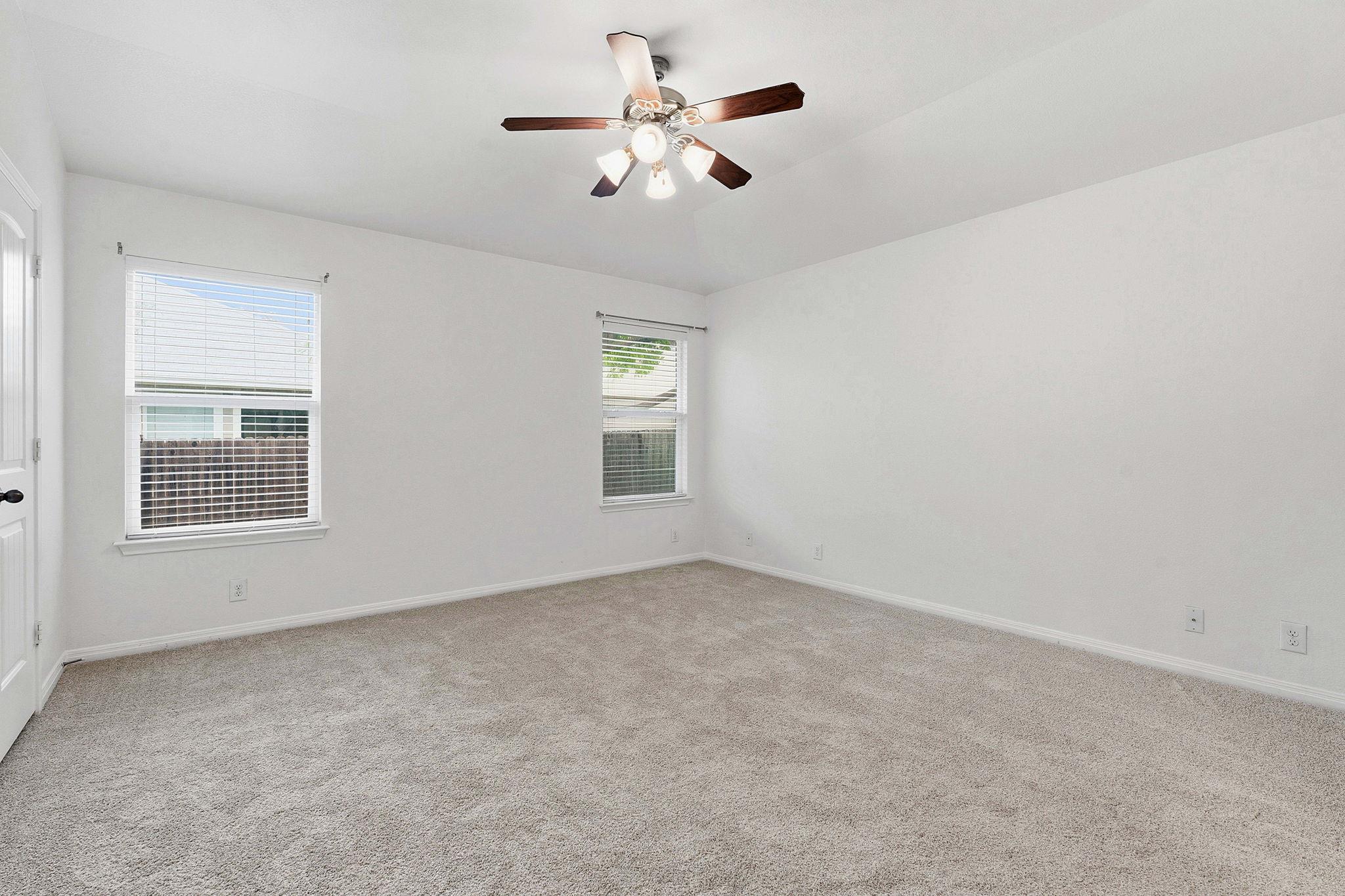 8541 Inca Dove Dr, Austin, TX 78729