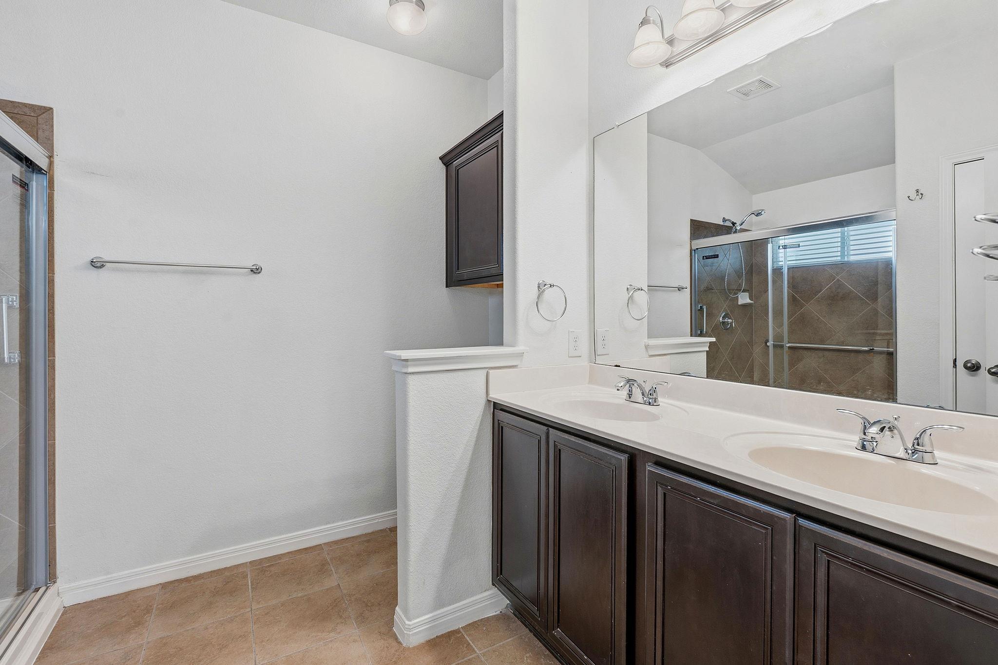 8541 Inca Dove Dr, Austin, TX 78729
