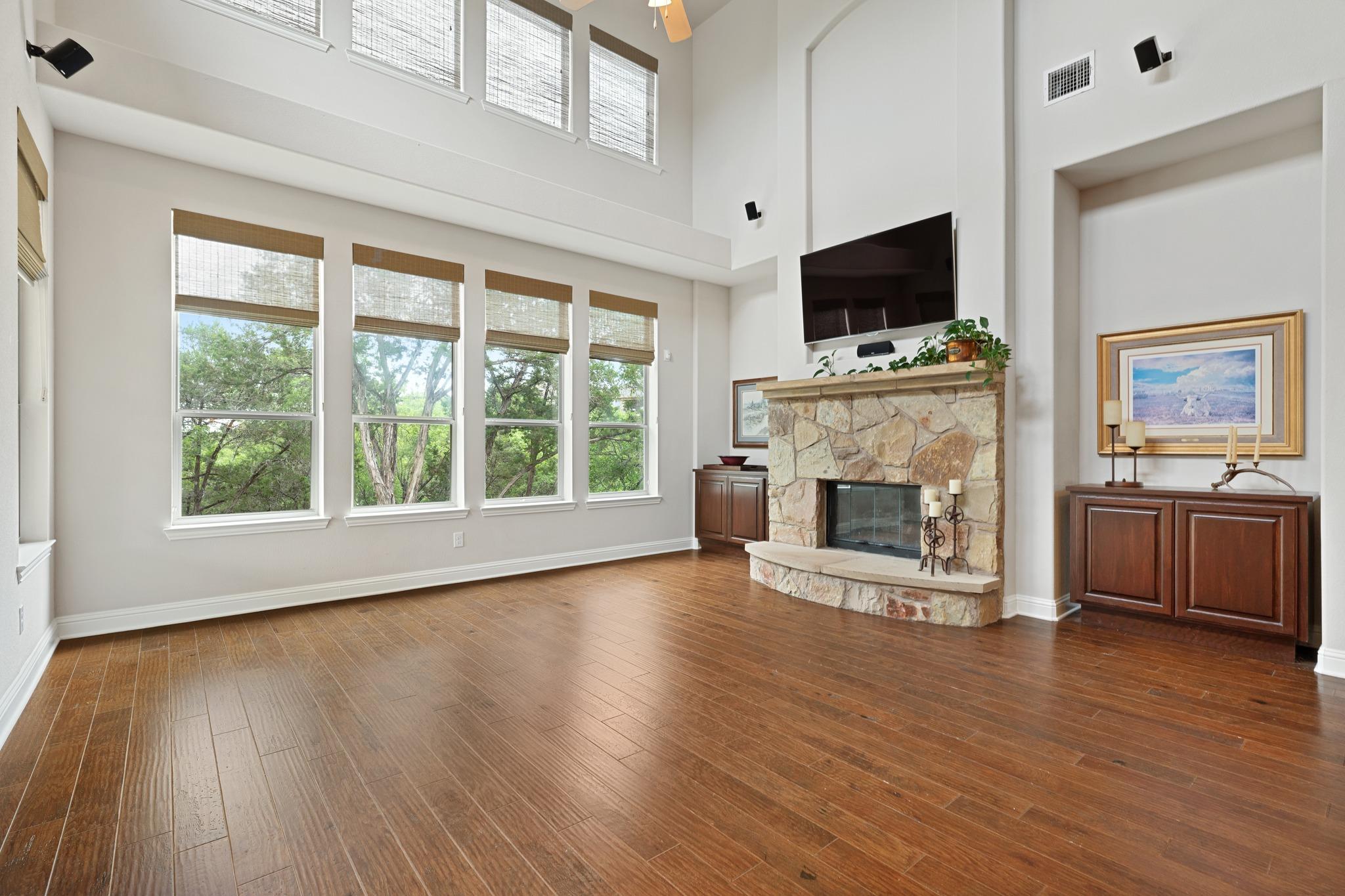 219 GREAT CANNON Ln, Austin, TX 78738