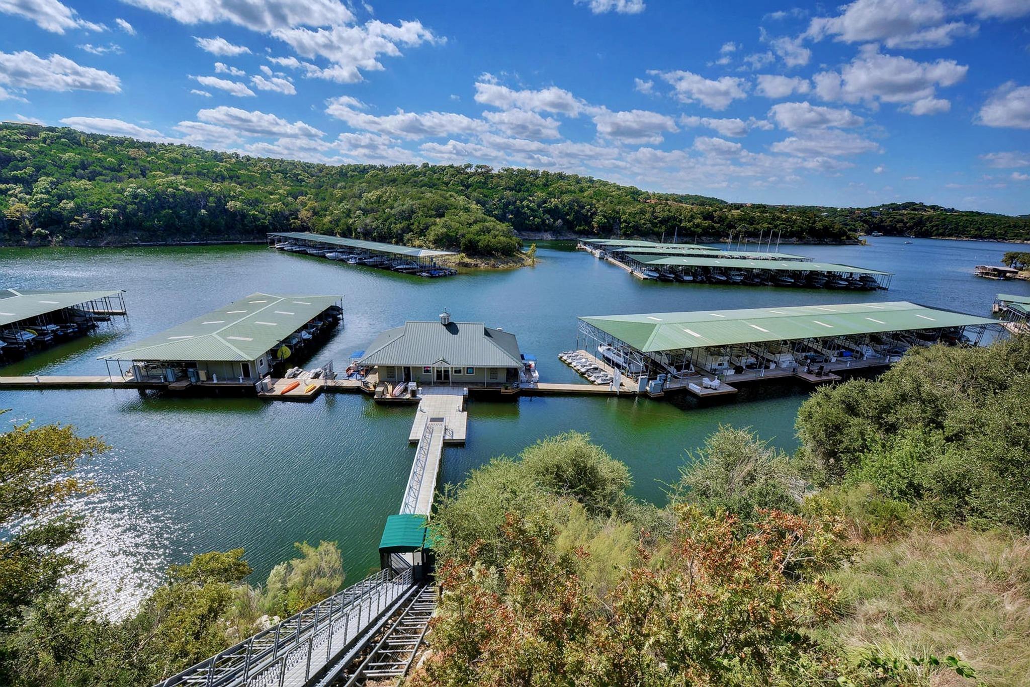 219 GREAT CANNON Ln, Austin, TX 78738