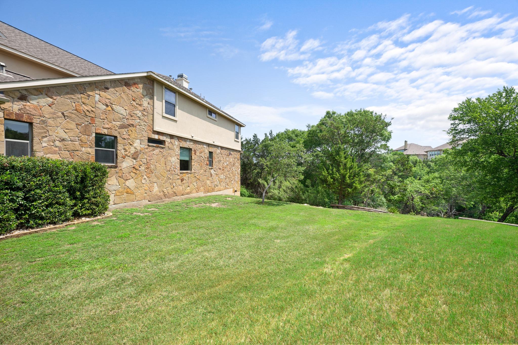 219 GREAT CANNON Ln, Austin, TX 78738