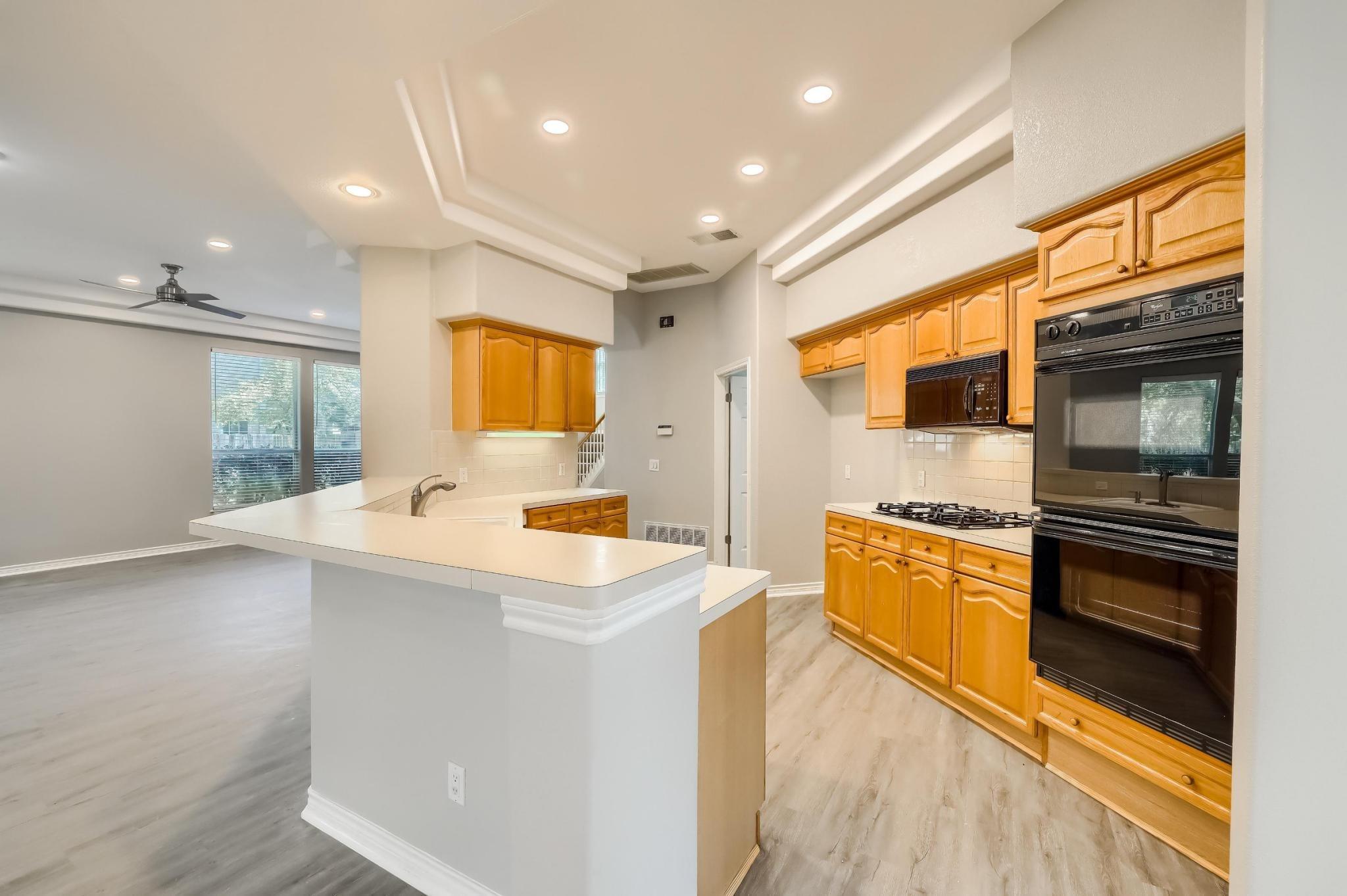9904 Mariah Cv, Austin, TX 78717