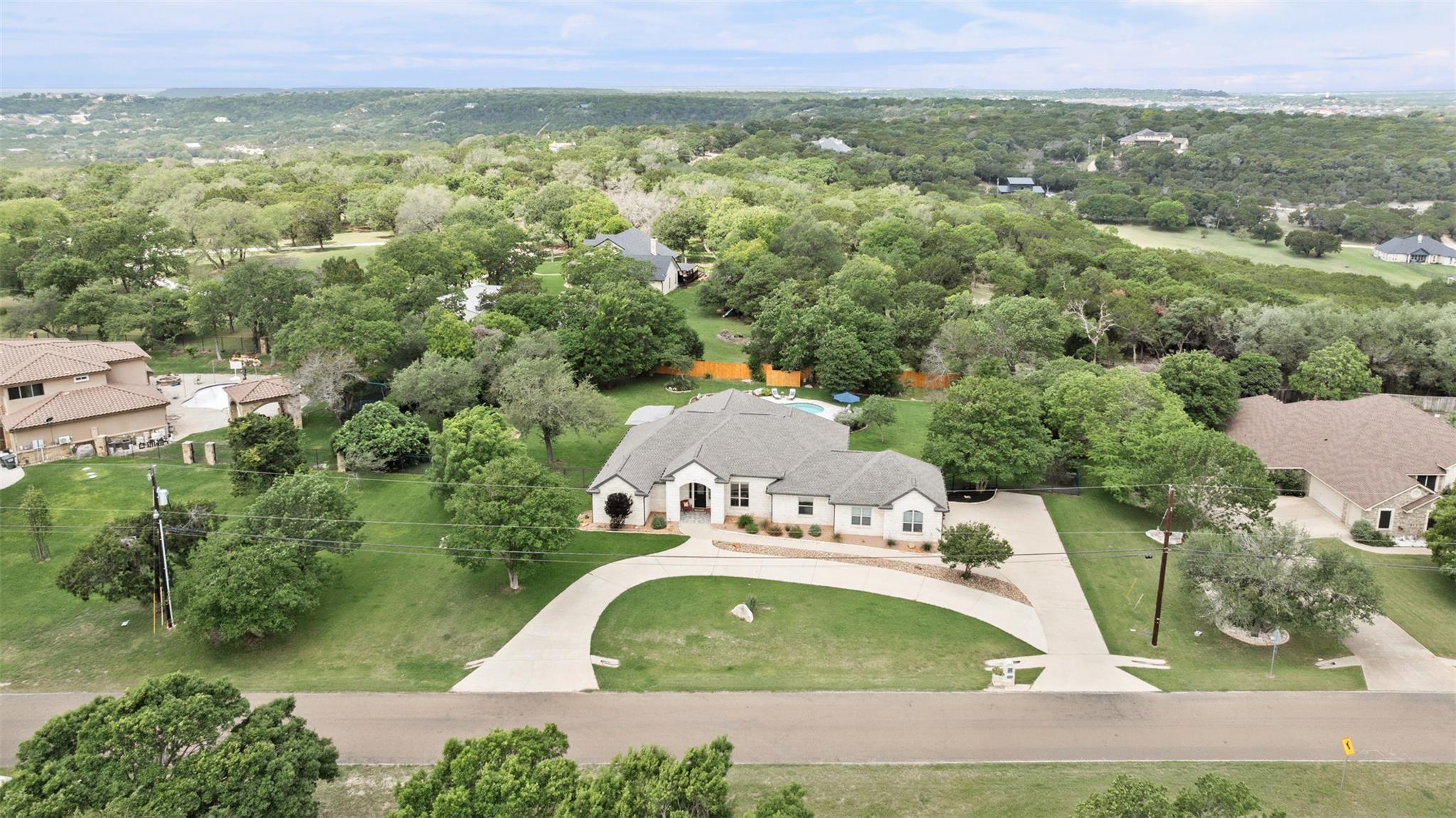4950 Lago Vista Dr, Belton, TX 76513