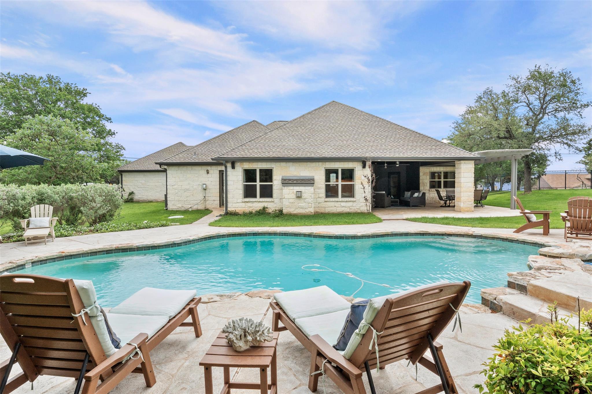 4950 Lago Vista Dr, Belton, TX 76513