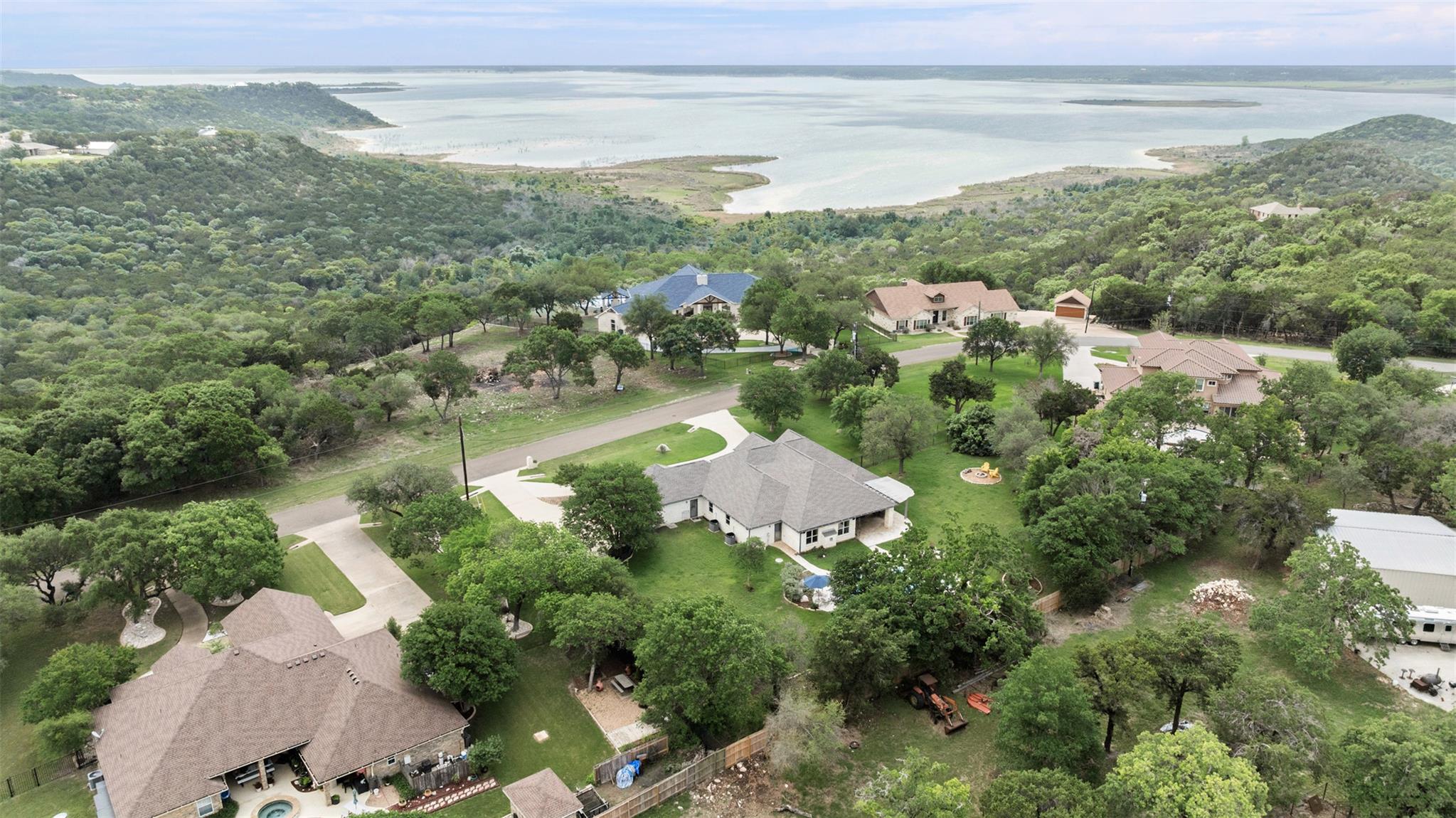4950 Lago Vista Dr, Belton, TX 76513
