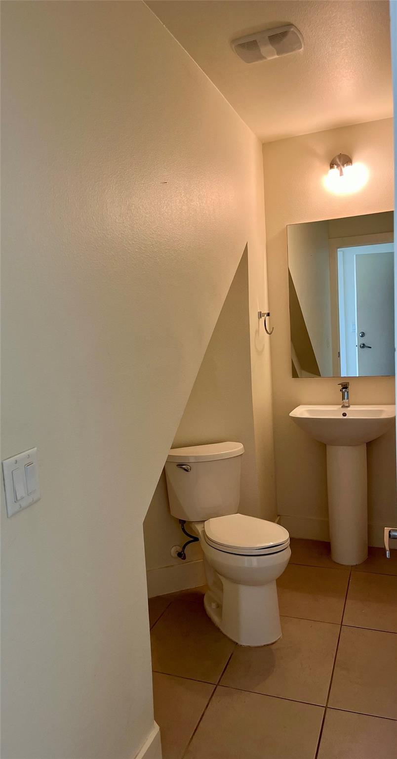 604 N Bluff Dr # 242, Austin, TX 78745
