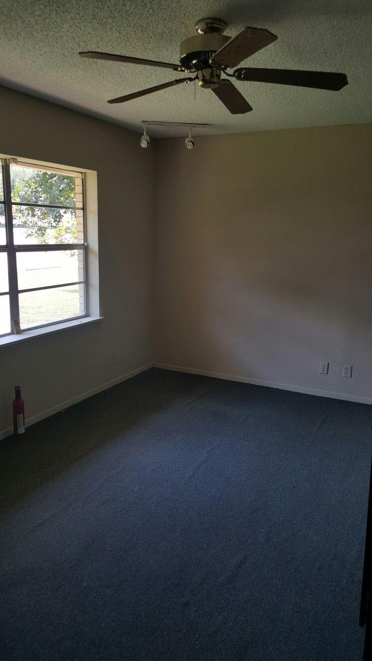 1305 S Mays St # A, Round Rock, TX 78664