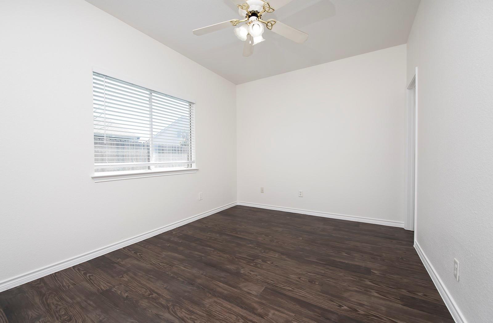 322 Tamara Dr # B, Georgetown, TX 78628