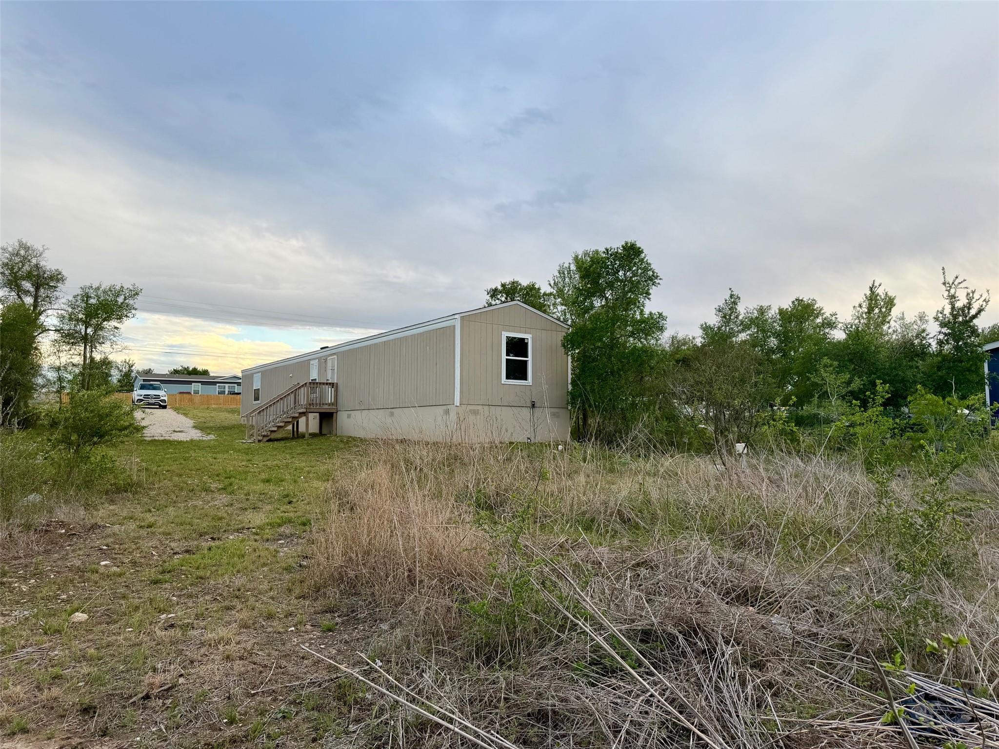 309 Oak Arbor Trl, Del Valle, TX 78617