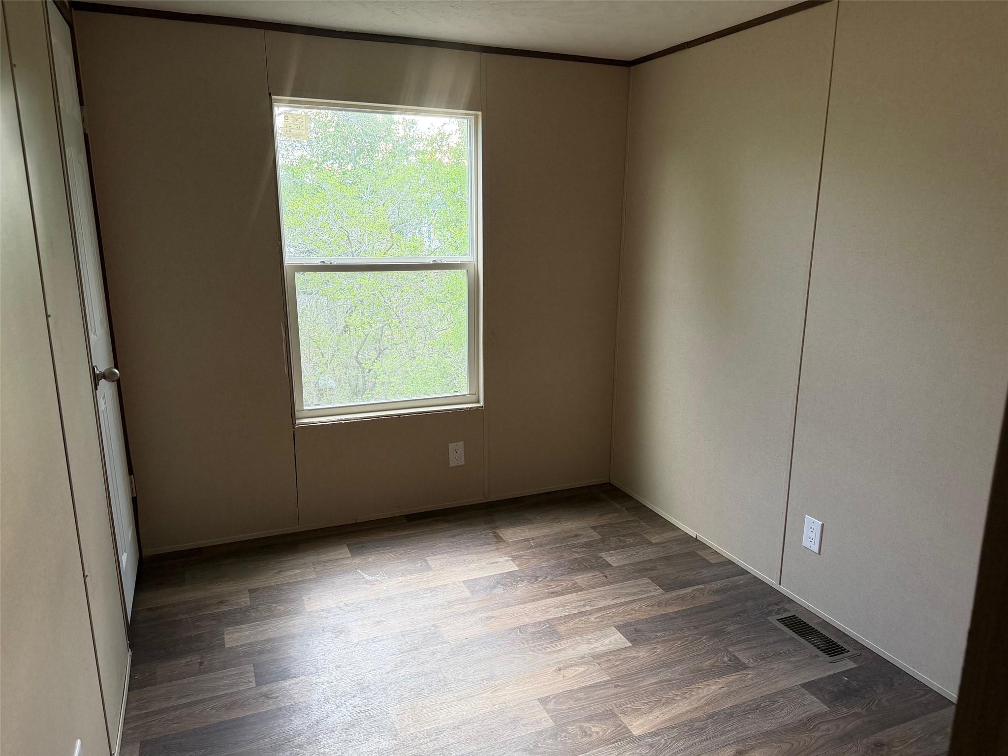 309 Oak Arbor Trl, Del Valle, TX 78617
