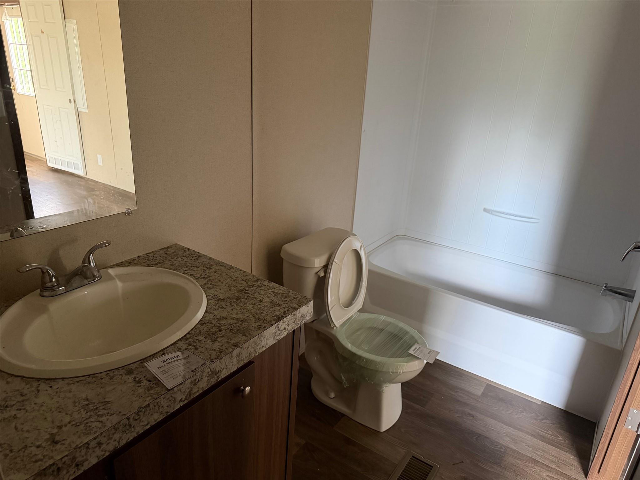 309 Oak Arbor Trl, Del Valle, TX 78617