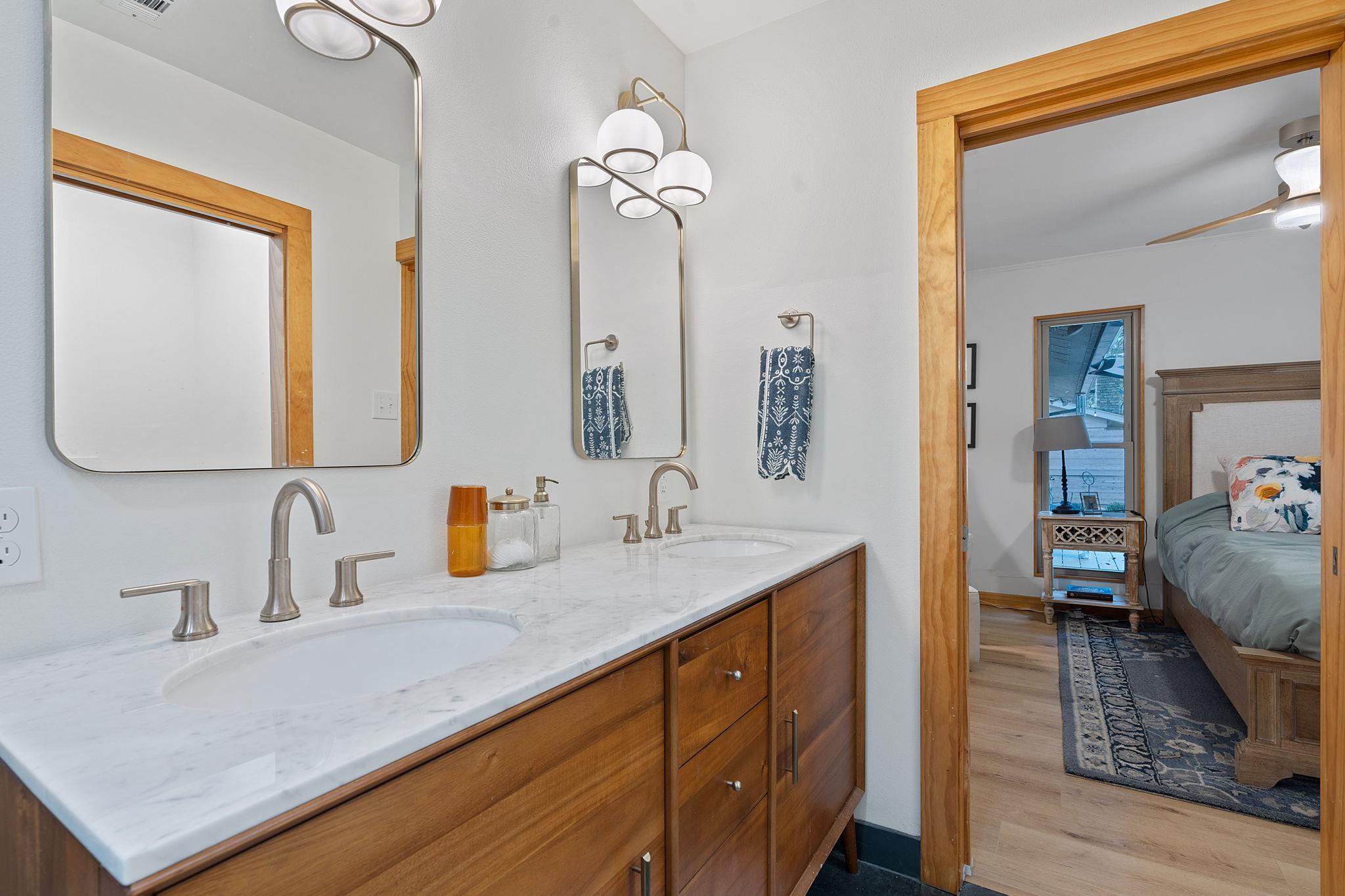 12904 Trailwood Rd, Austin, TX 78727
