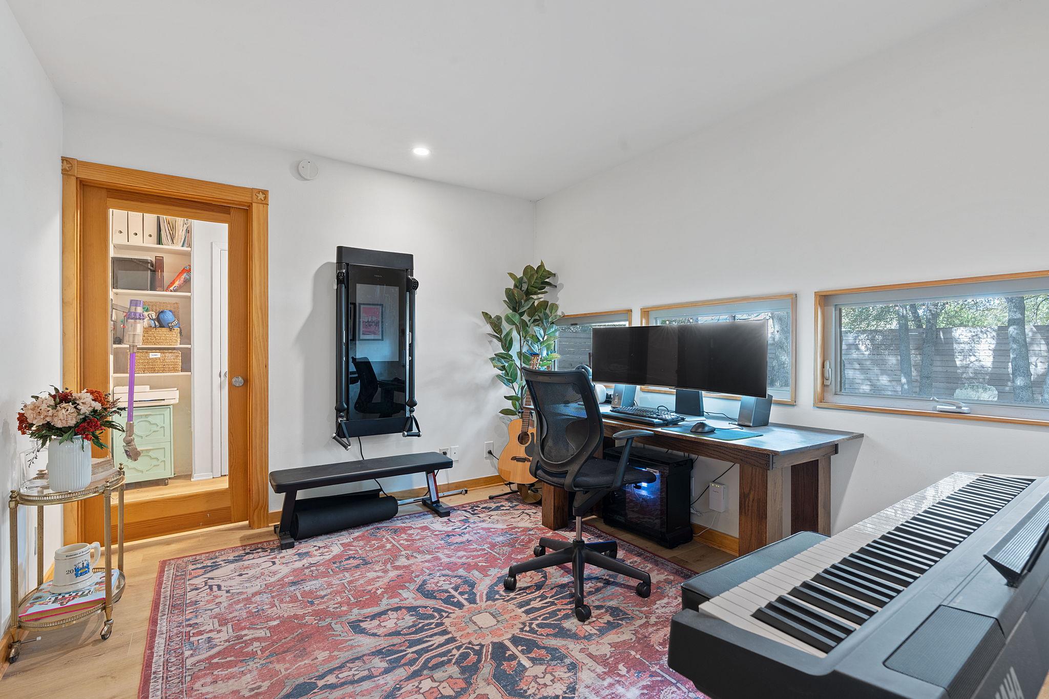 12904 Trailwood Rd, Austin, TX 78727