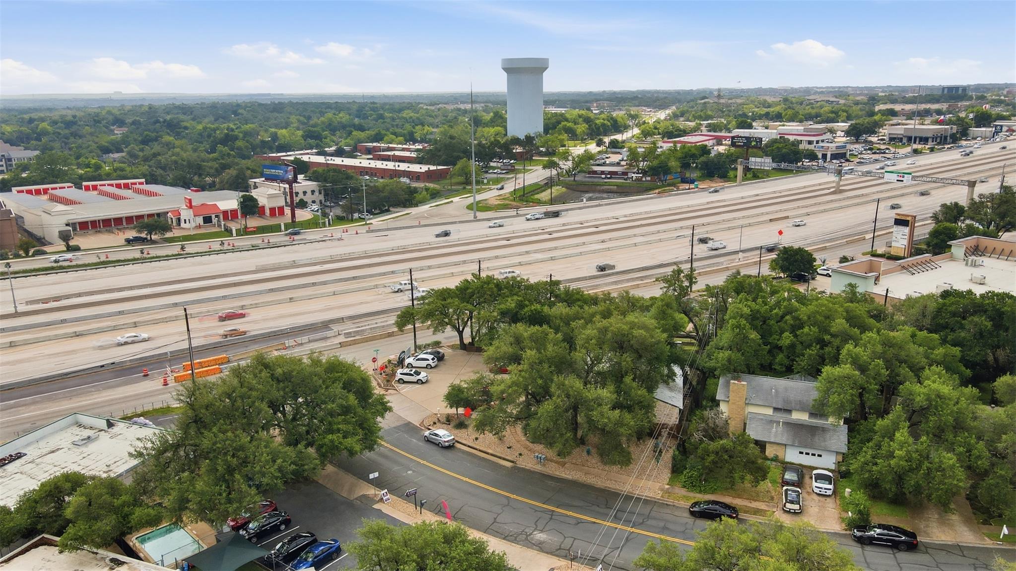 9911 Woodland Village Dr # A, Austin, TX 78750