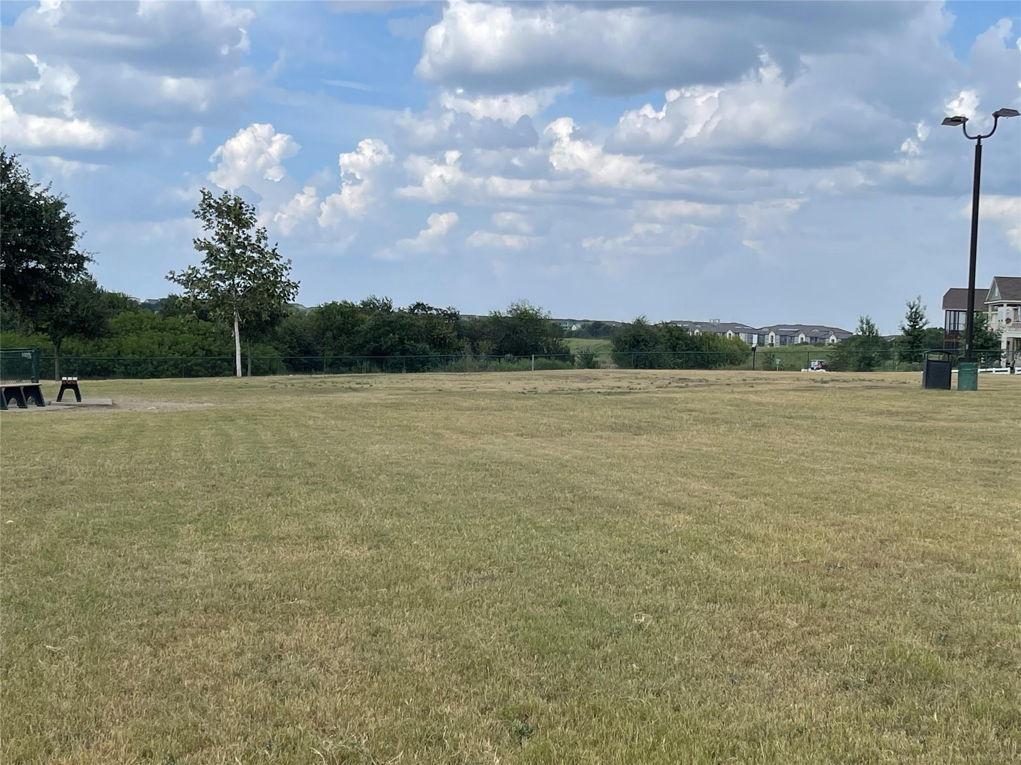 538 McGarity, Kyle, TX 78640