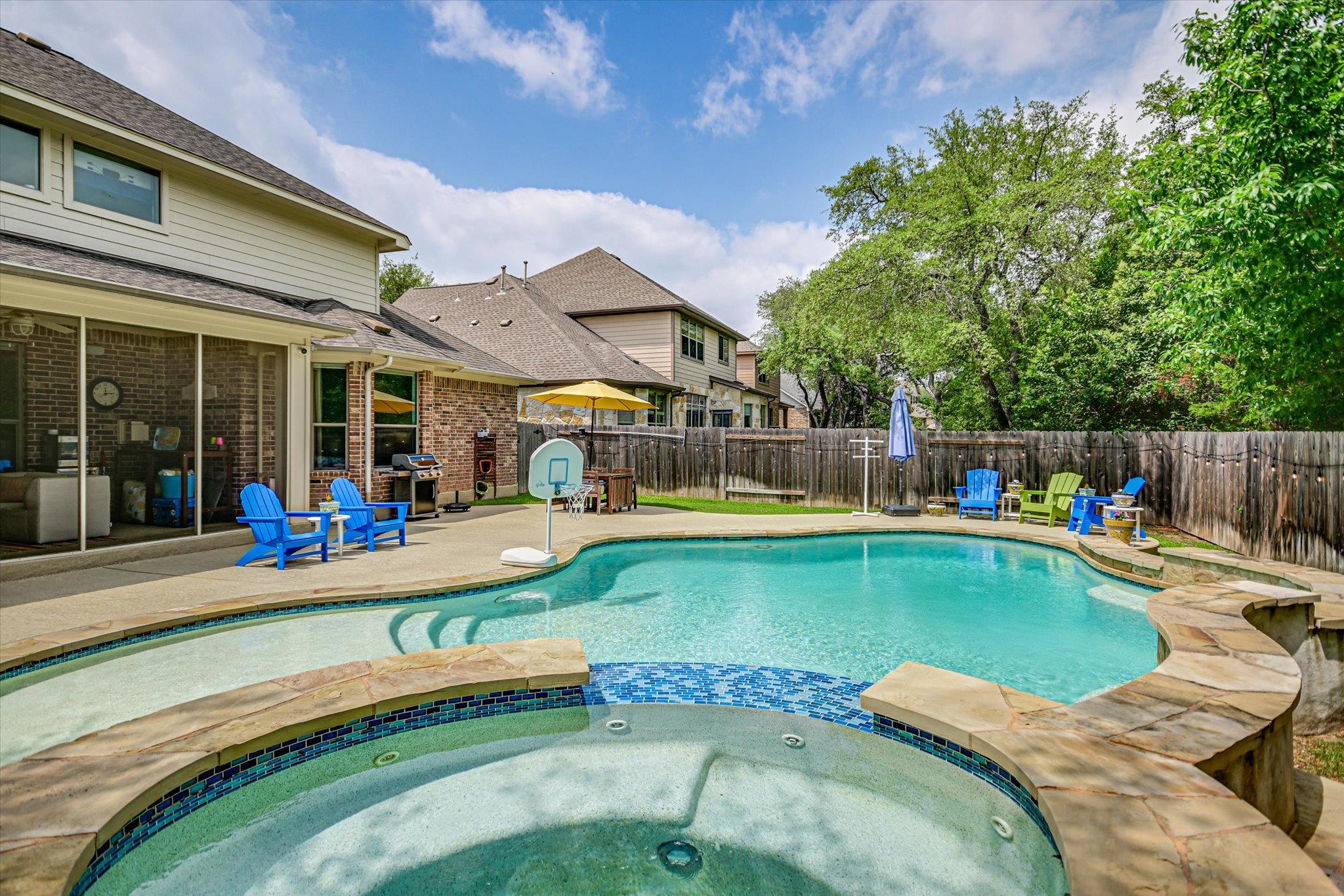 12312 Montclair Bnd, Austin, TX 78732