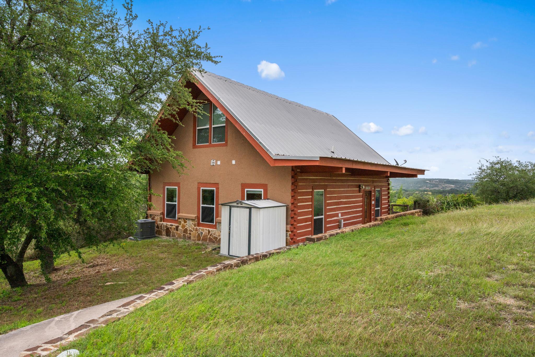 28537 Paradise Manor Dr, Marble Falls, TX 78654