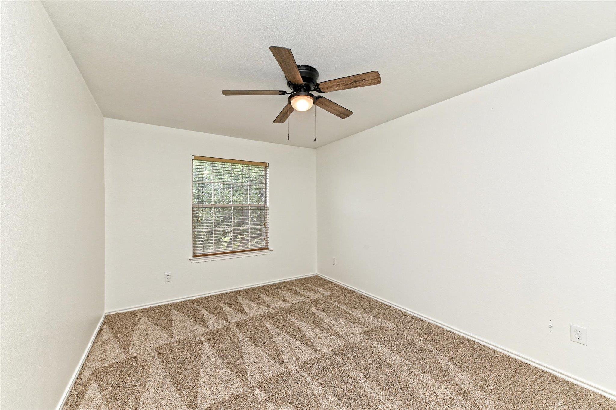 113 Sawgrass Cir, Kyle, TX 78640