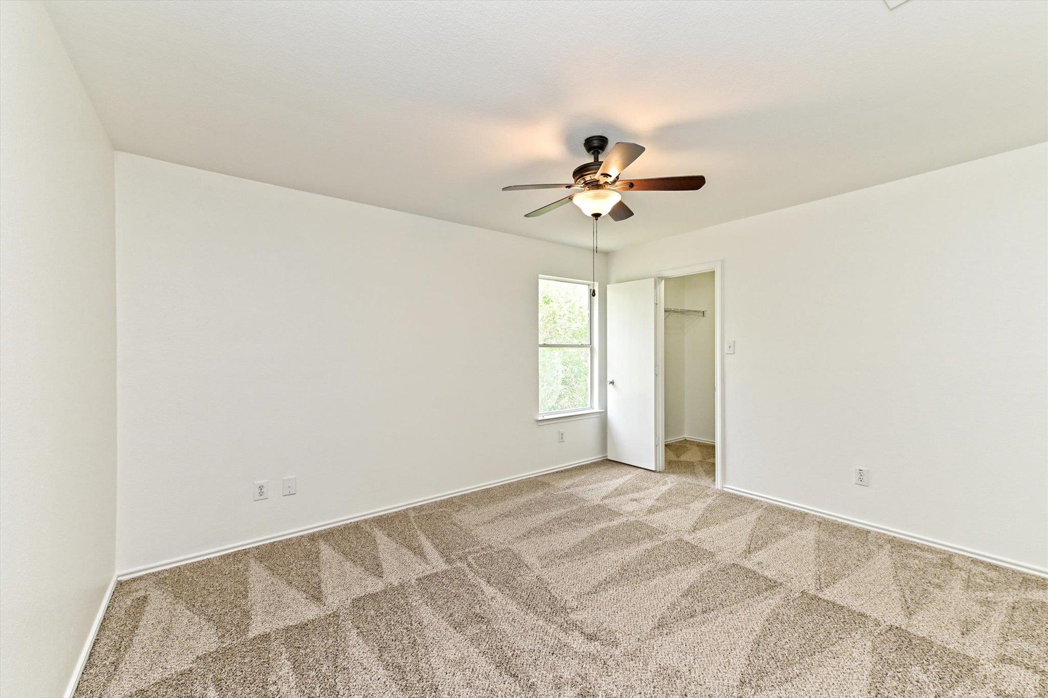 113 Sawgrass Cir, Kyle, TX 78640