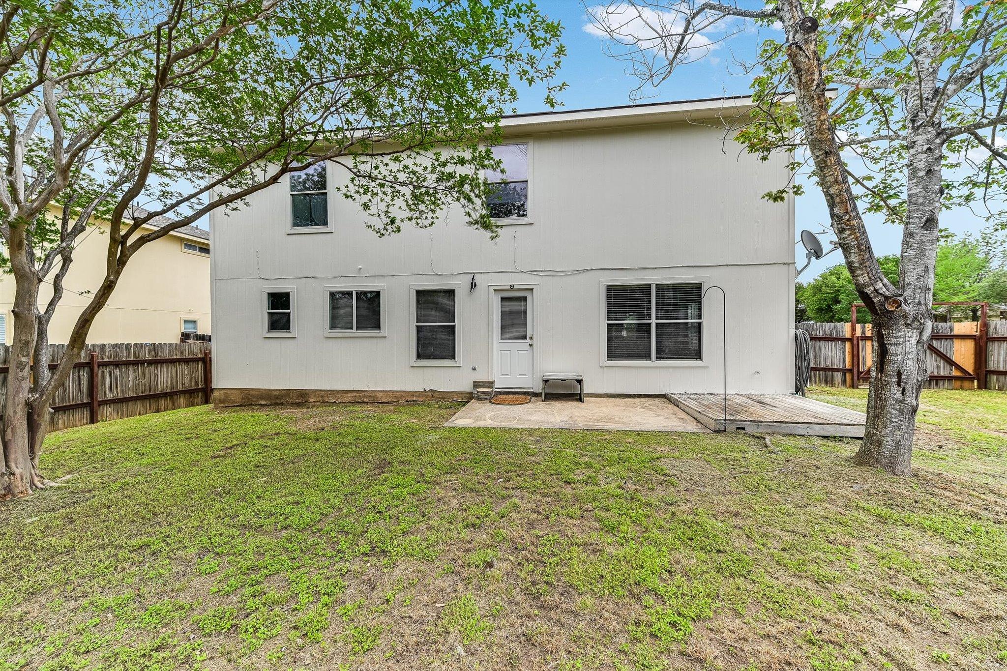113 Sawgrass Cir, Kyle, TX 78640