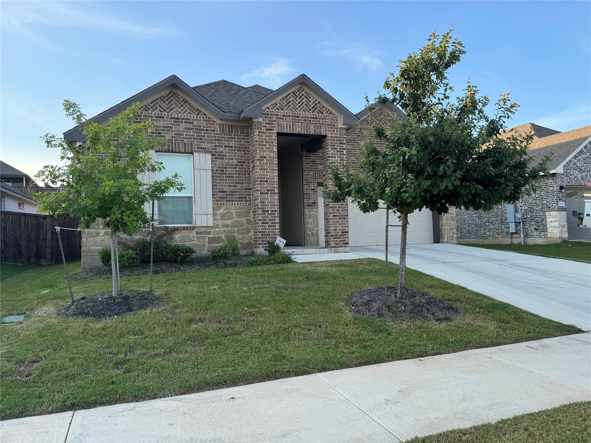 624 Peace Pipe Way, Georgetown, TX 78628