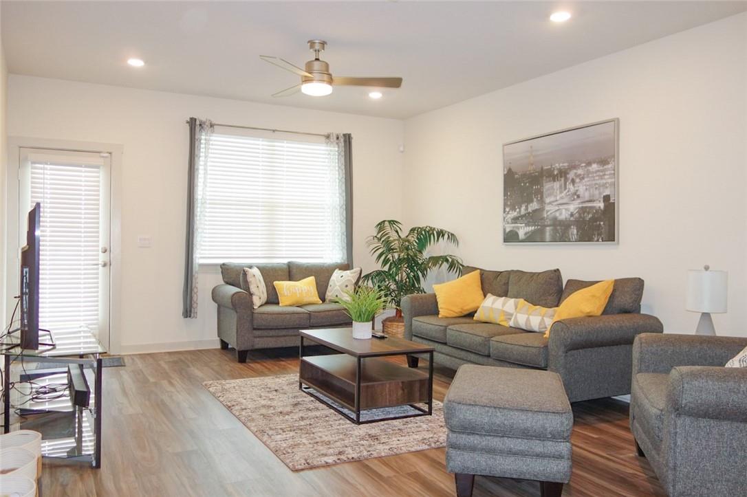 7506 Daves Landing Dr, Austin, TX 78724