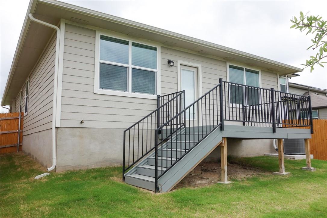 7506 Daves Landing Dr, Austin, TX 78724