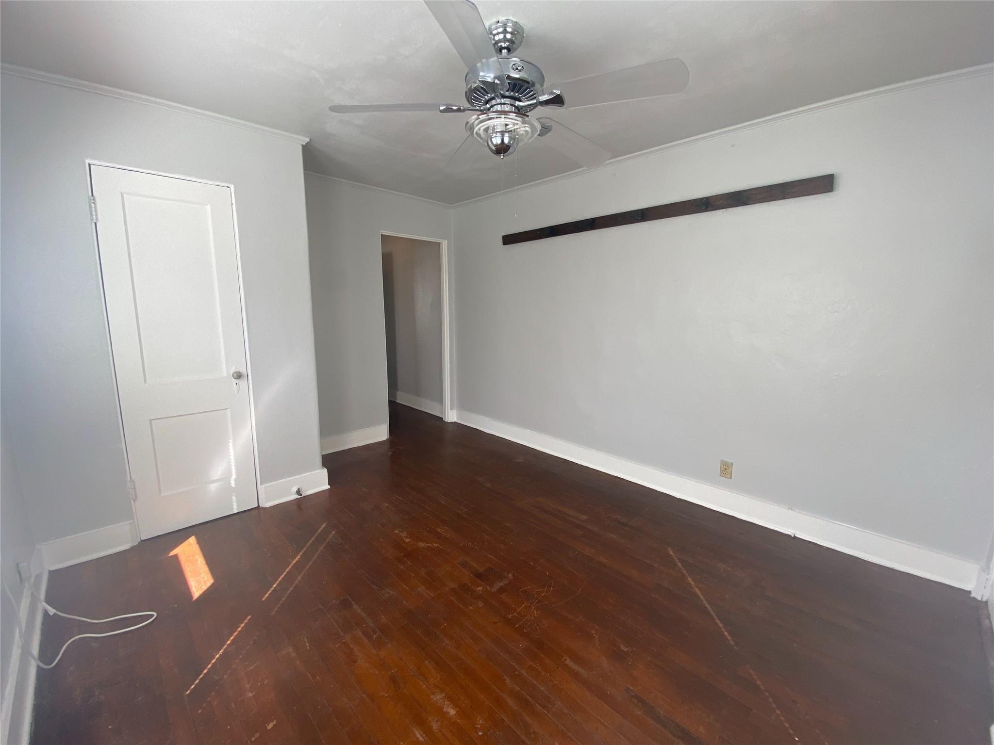5009 Avenue G Ave # B, Austin, TX 78751