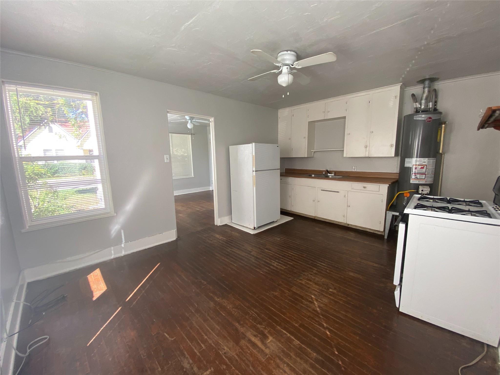 5009 Avenue G Ave # B, Austin, TX 78751