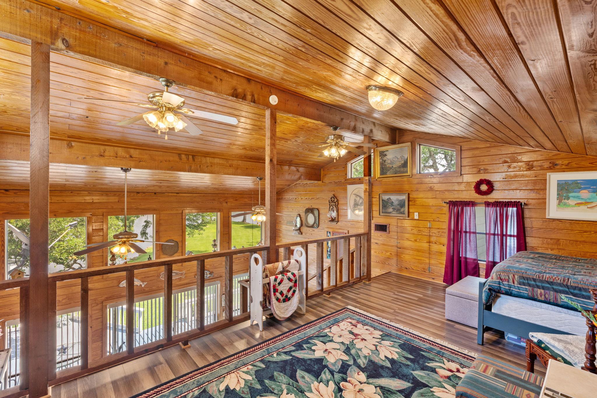 327 Mountain View Dr, Sunrise Beach, TX 78643