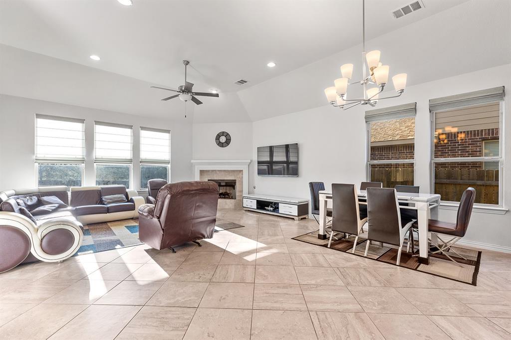 2949 Diego Dr, Round Rock, TX 78665
