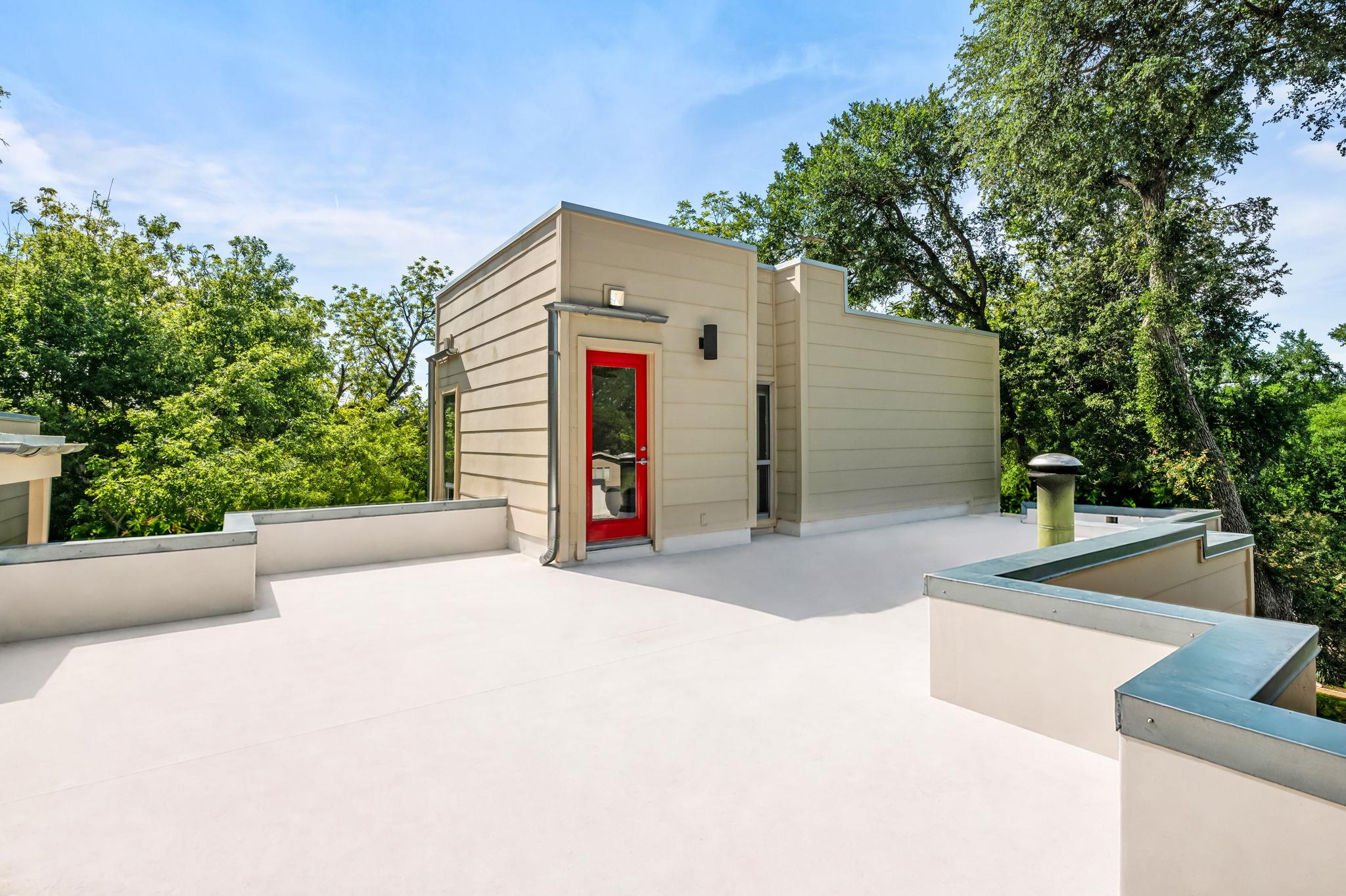 5932 Highland Hills Dr, Austin, TX 78731