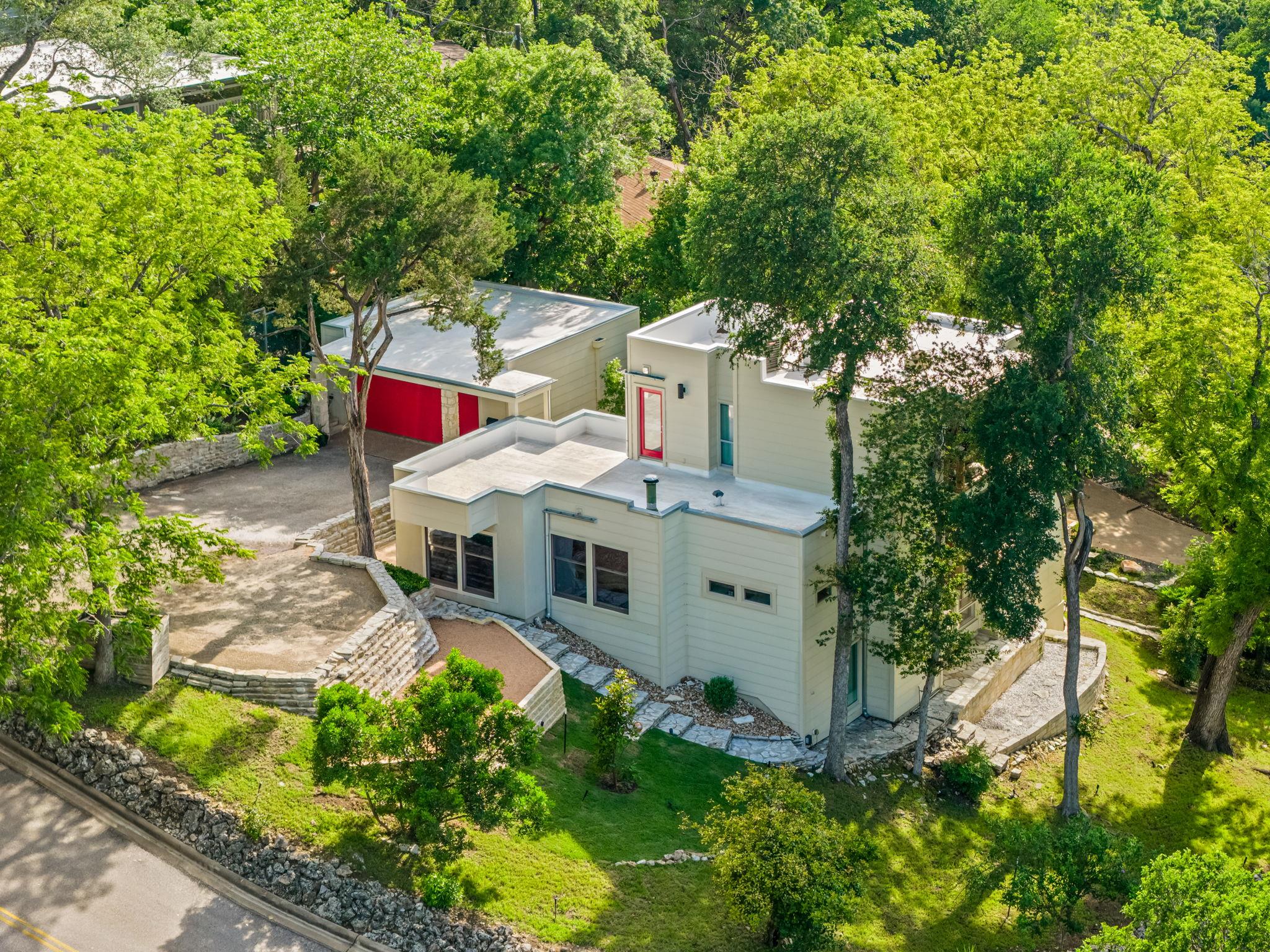 5932 Highland Hills Dr, Austin, TX 78731