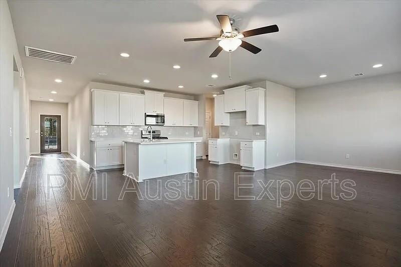 405 Coba St, Leander, TX 78641