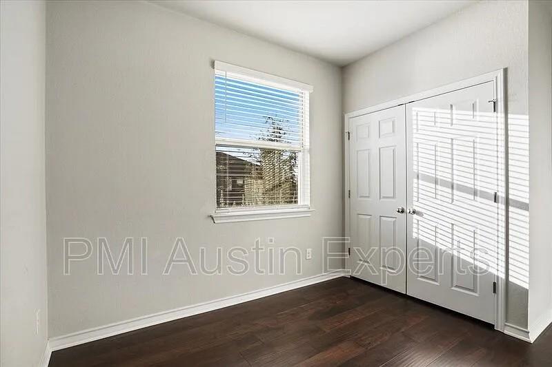 405 Coba St, Leander, TX 78641