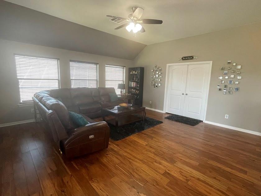 311 Steer Acres Ct, Cedar Park, TX 78613