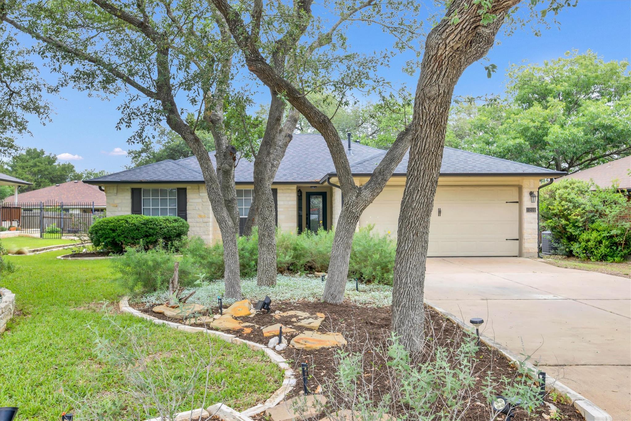 1209 Machado Rd, Cedar Park, TX 78613