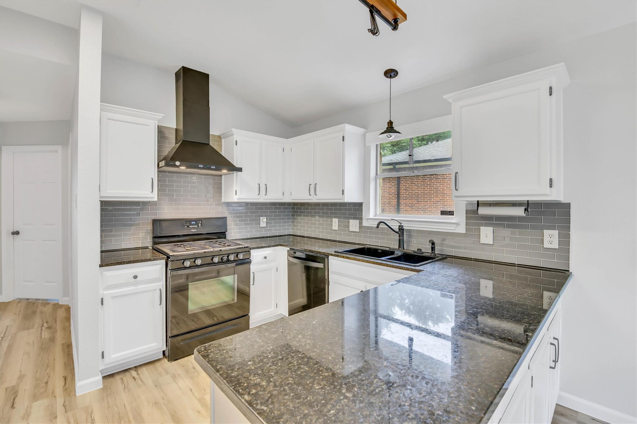 1209 Machado Rd, Cedar Park, TX 78613