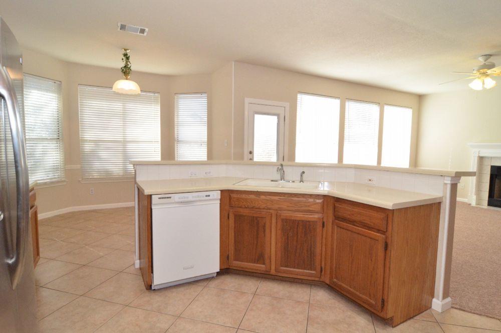 9405 Lightwood Loop, Austin, TX 78748