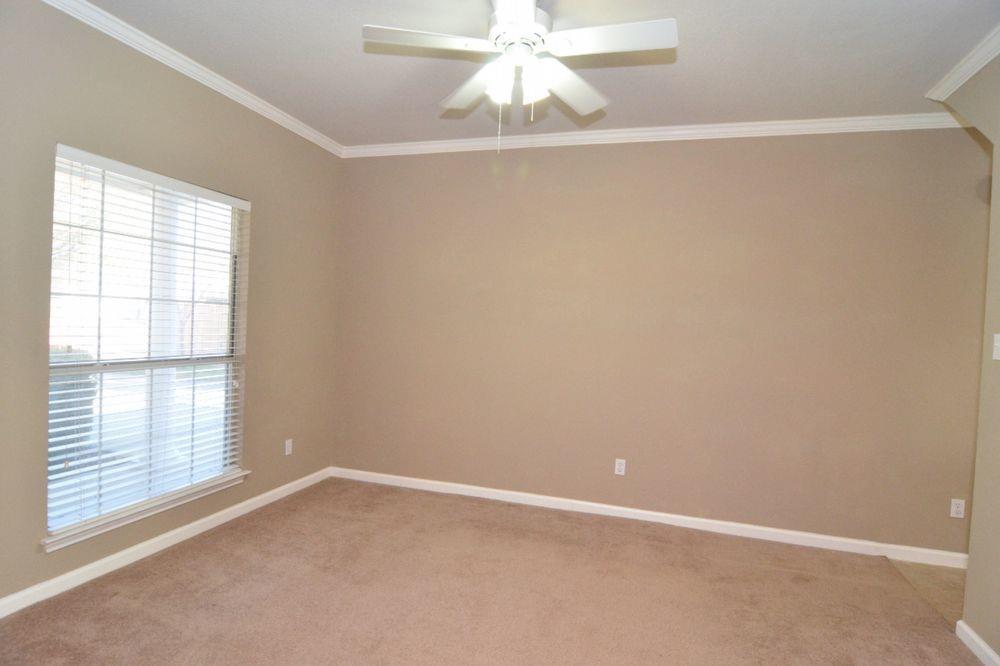 9405 Lightwood Loop, Austin, TX 78748
